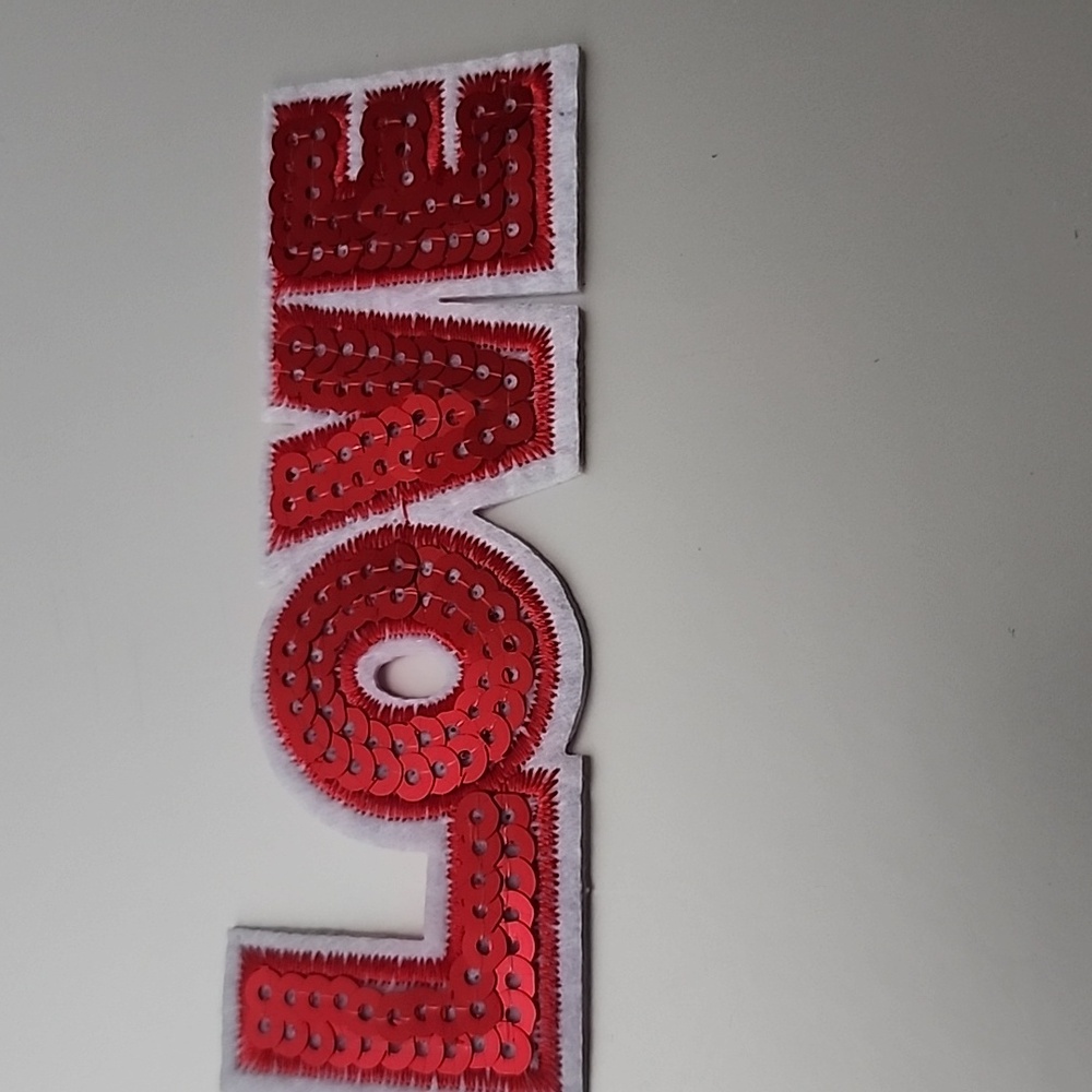 SPARKLE SEQUINS LOVE IRON ON PATCH